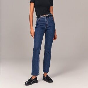 ABERCROMBIE & FITCH Ultra High Rise Ankle Straight Jean